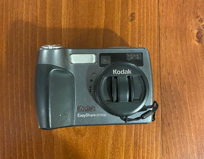 Kodak EasyShare DX7630 digital camera