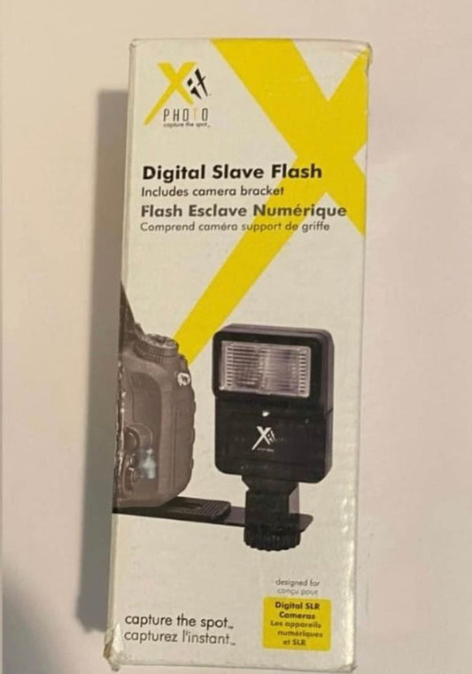 Digital Slave Flash with Bracket Attachment