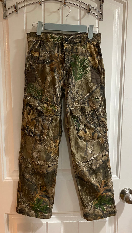 Magellan Outdoors RealTree Edge Camo Pants Boys' Medium (8-10)